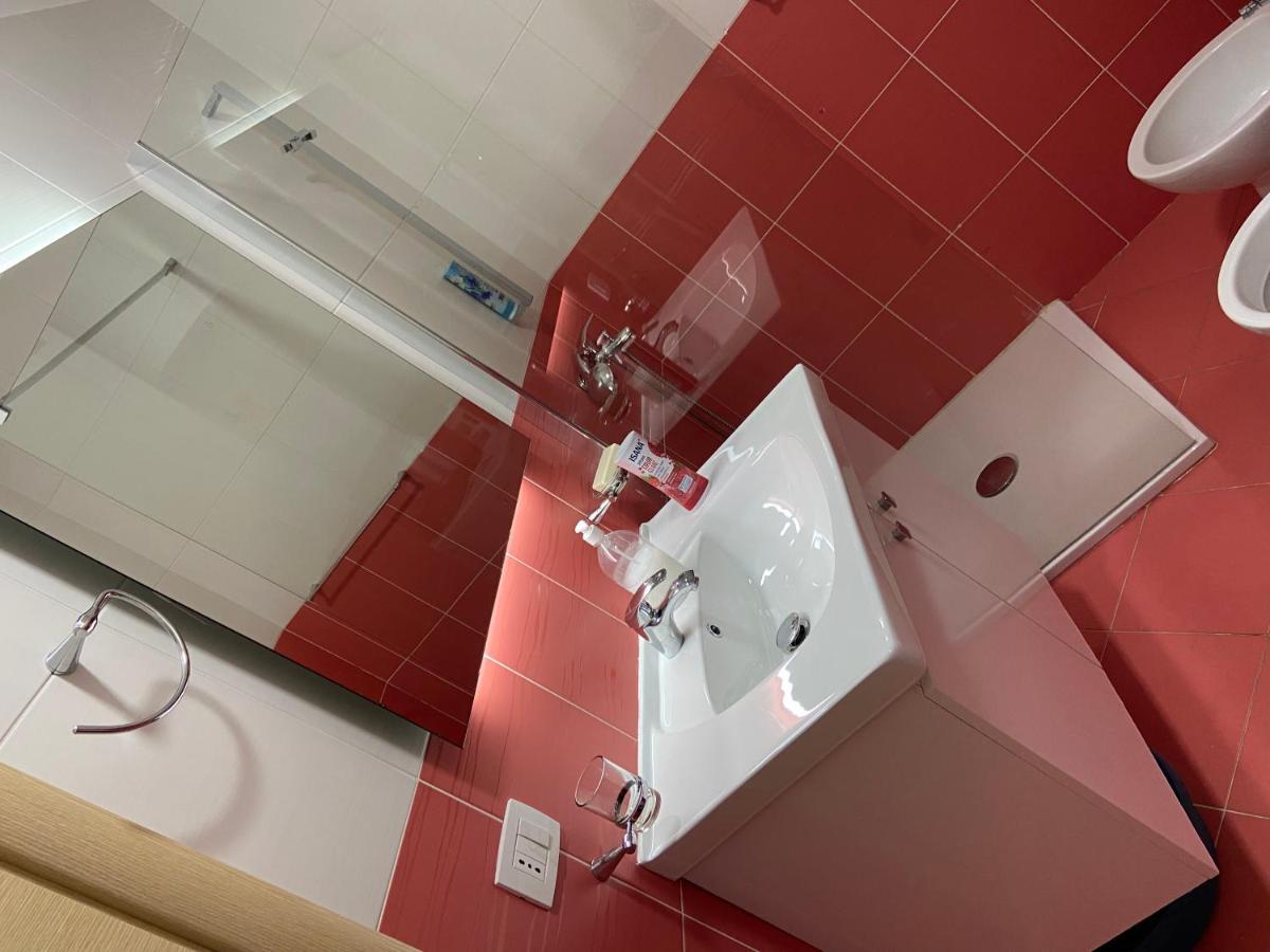 Mb Luxury Apartments Tirana Kültér fotó