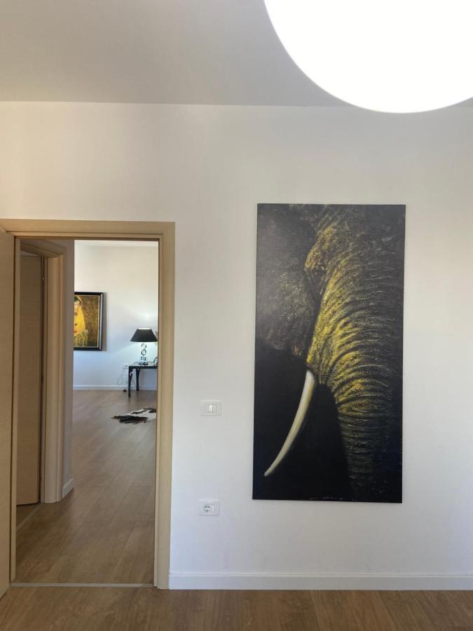 Mb Luxury Apartments Tirana Kültér fotó